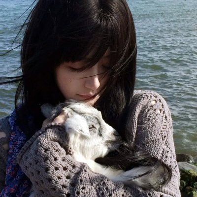 榆木湖边的房子